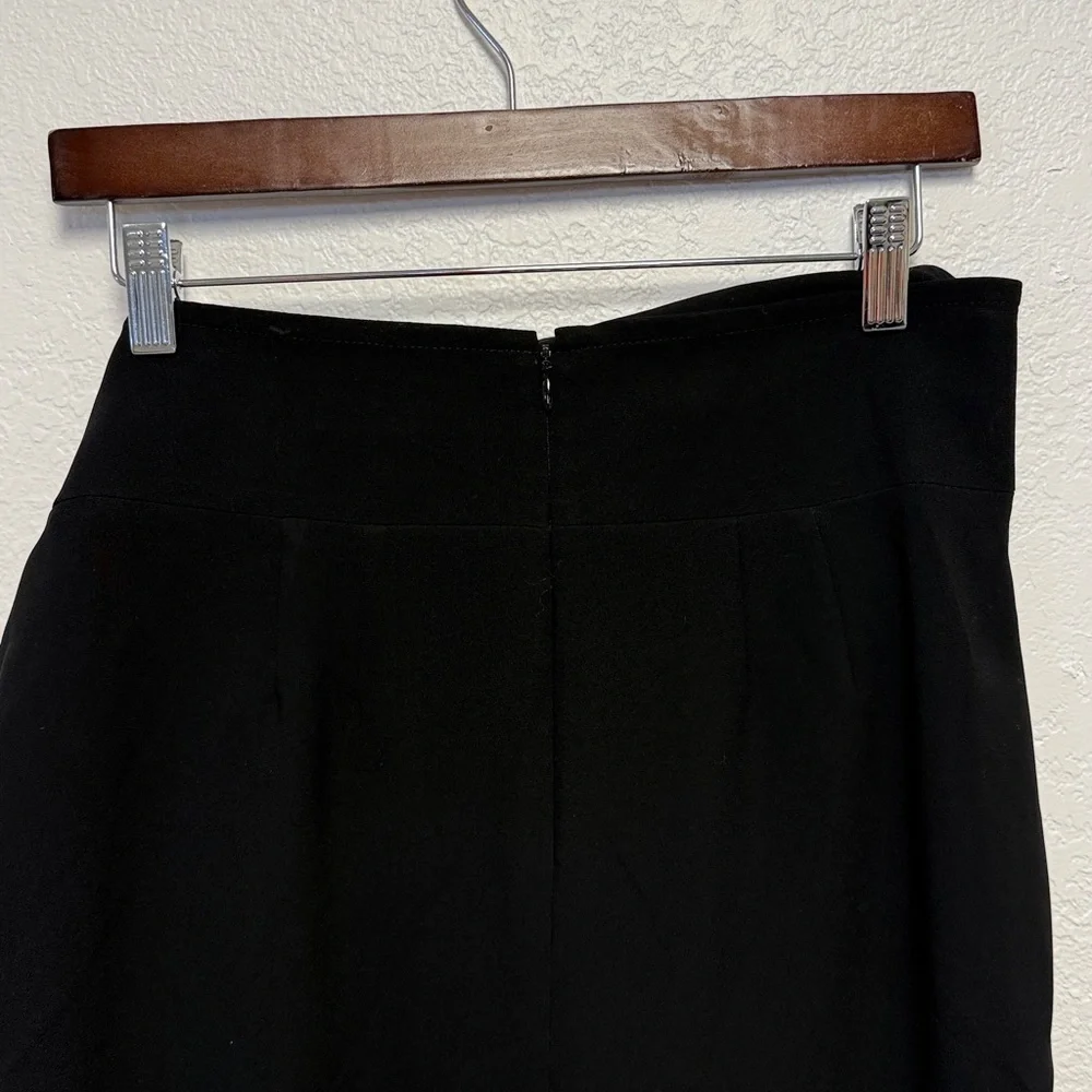 St John Women’s Santana Skirt size 8